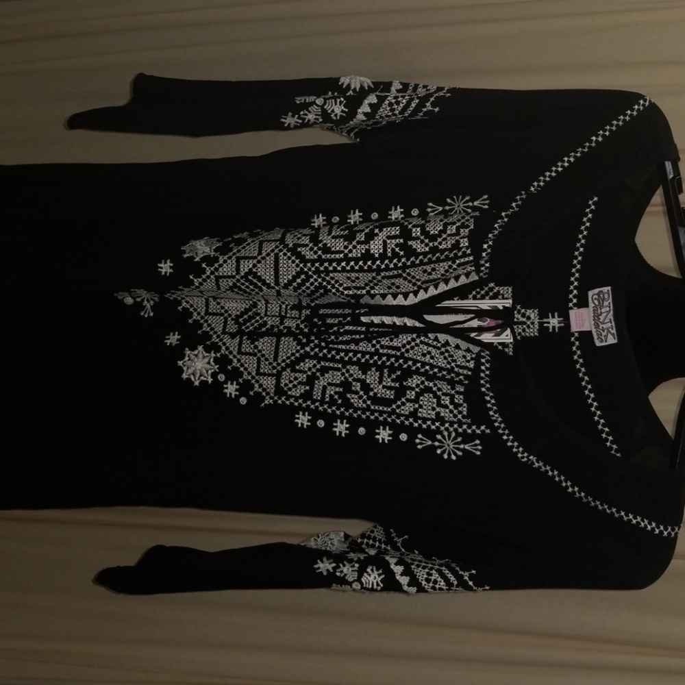 Black blouse
